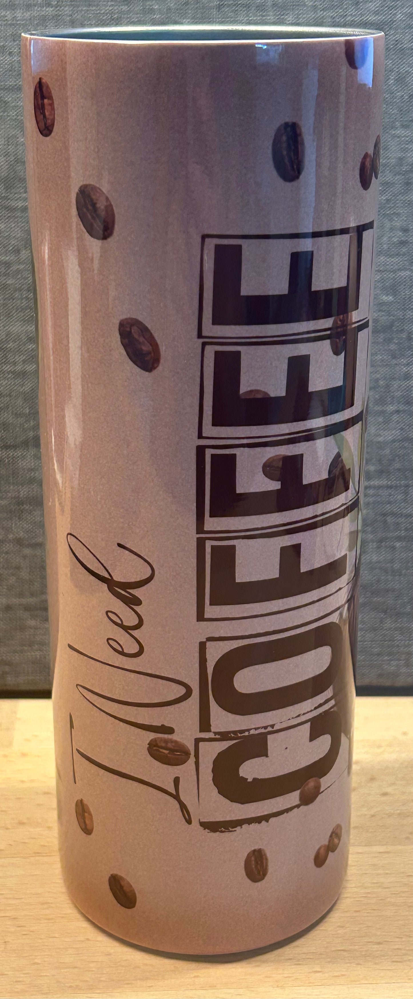 "Fauli needs Coffee"